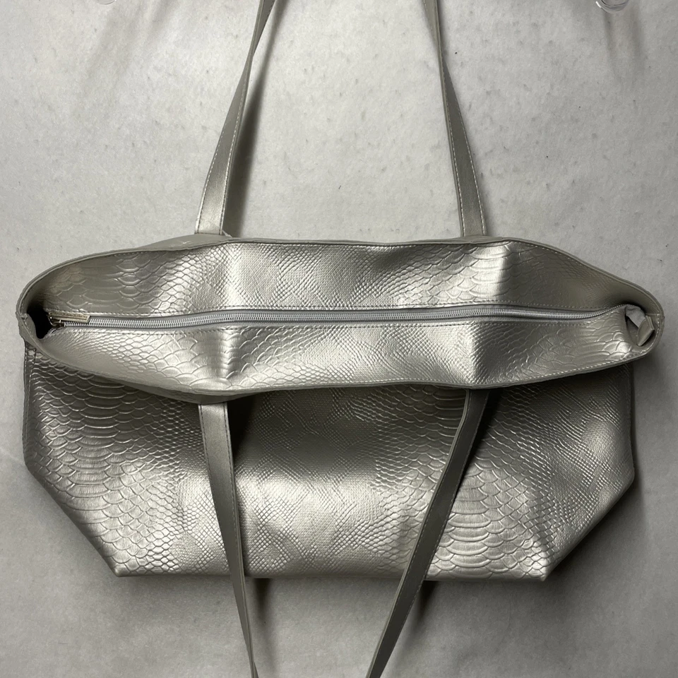 Nuevo Bolso de Comprador de Cuero Sintético de Piel de Serpiente Plateado de Colección Viaje Nocturno Vacaciones Cremallera Foto 4 de 4