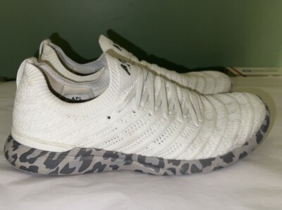APL Woman s Athletic Run Propulsion Labs White Techloom Wave Sneakers SZ 8.5