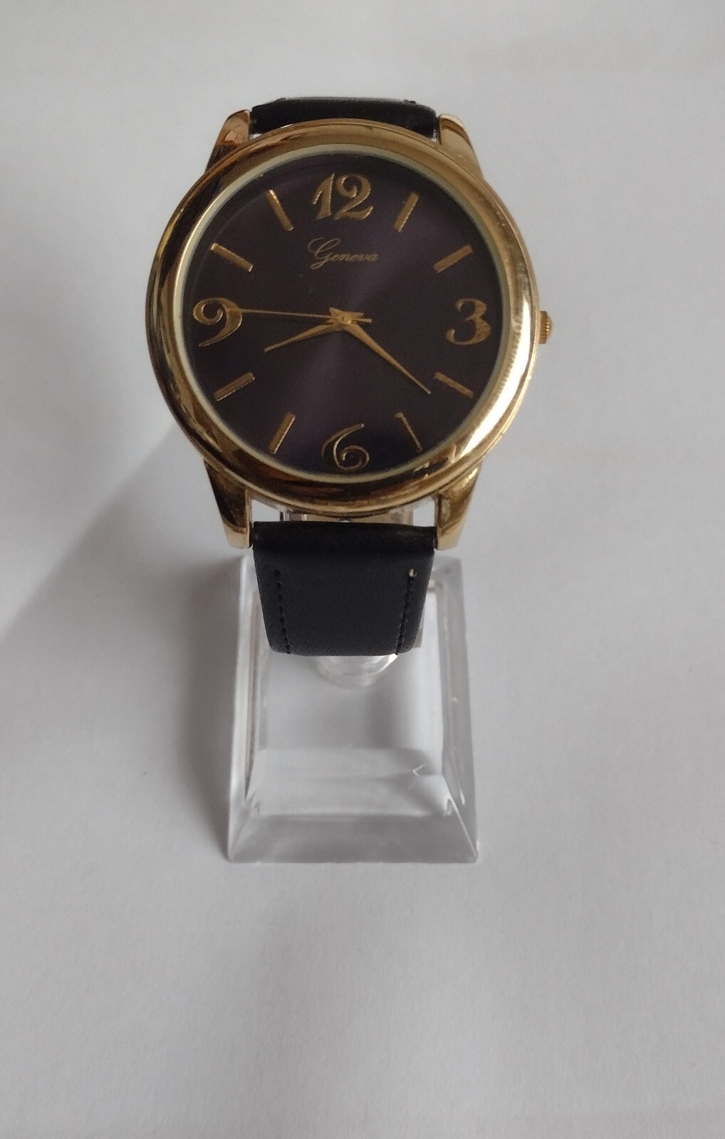 COLLECTIBLE Quartz Watch Geneva Gold Tone Men Women Unisex Teens 2 Piece Strap