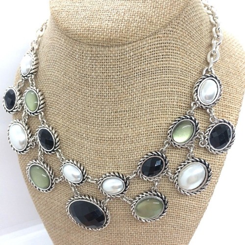 DANA BUCHMAN GREEN BLACK PEARL CABOCHON NECKLACE BIB COLLAR SILVER TONE REGAL - Picture 5 of 12