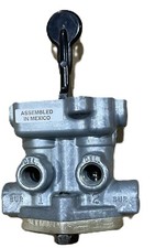 BENDIX TH-3 285402N NAVISTAR 525309C92 Air Br...