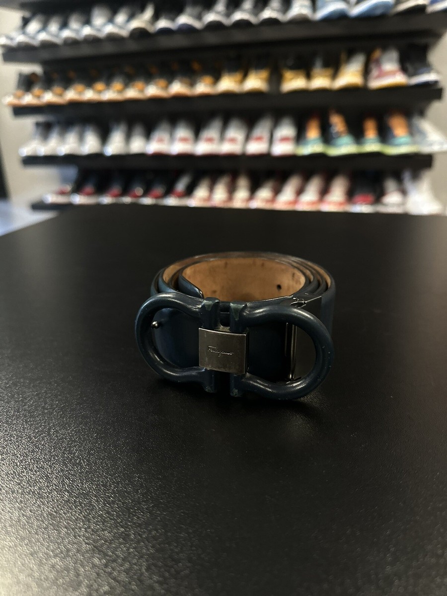 Black Salvatore Ferragamo Blue Small Buckle Size 41 inches  display picture 2