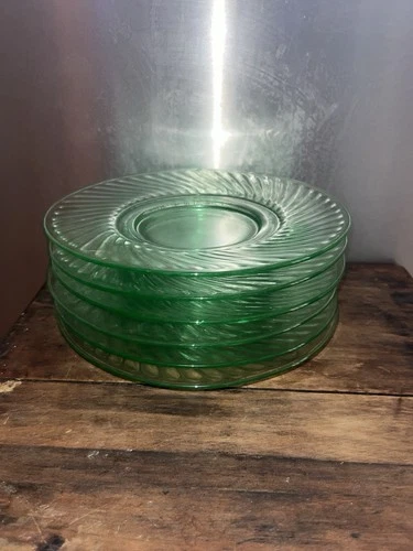 Imperial Twisted Optics Plates 8" Uranium Glass Lunch Plates Set Of 6 Vintage