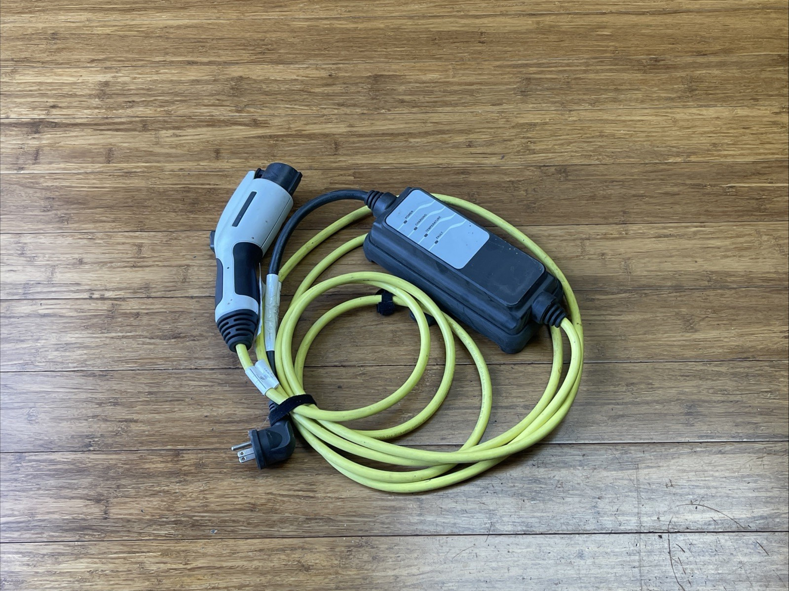 BMW i8 2014-2025 Ev charging cable