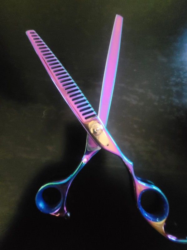 Geib Kiss Gold Rainbow 8.5" 26 Tooth Grooming Shear Chunker