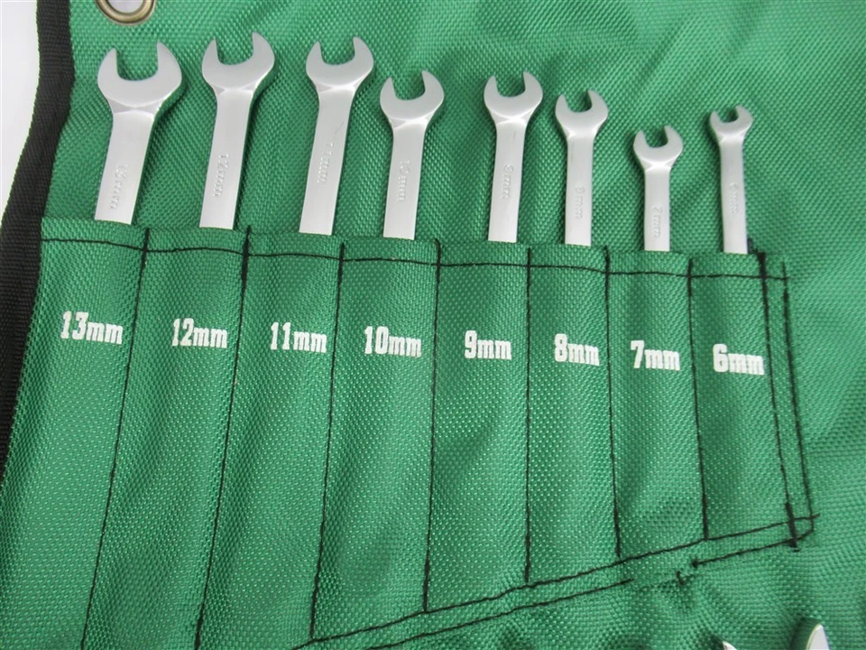 Juego de llaves combinadas SK Tools 22 piezas, métricas, 6 - 24 mm 27, 30, 32 mm 12 puntos Foto 2 de 4