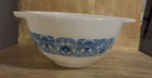 Vintage PYREX NEW HORIZON CINDERELLA BOWL 441