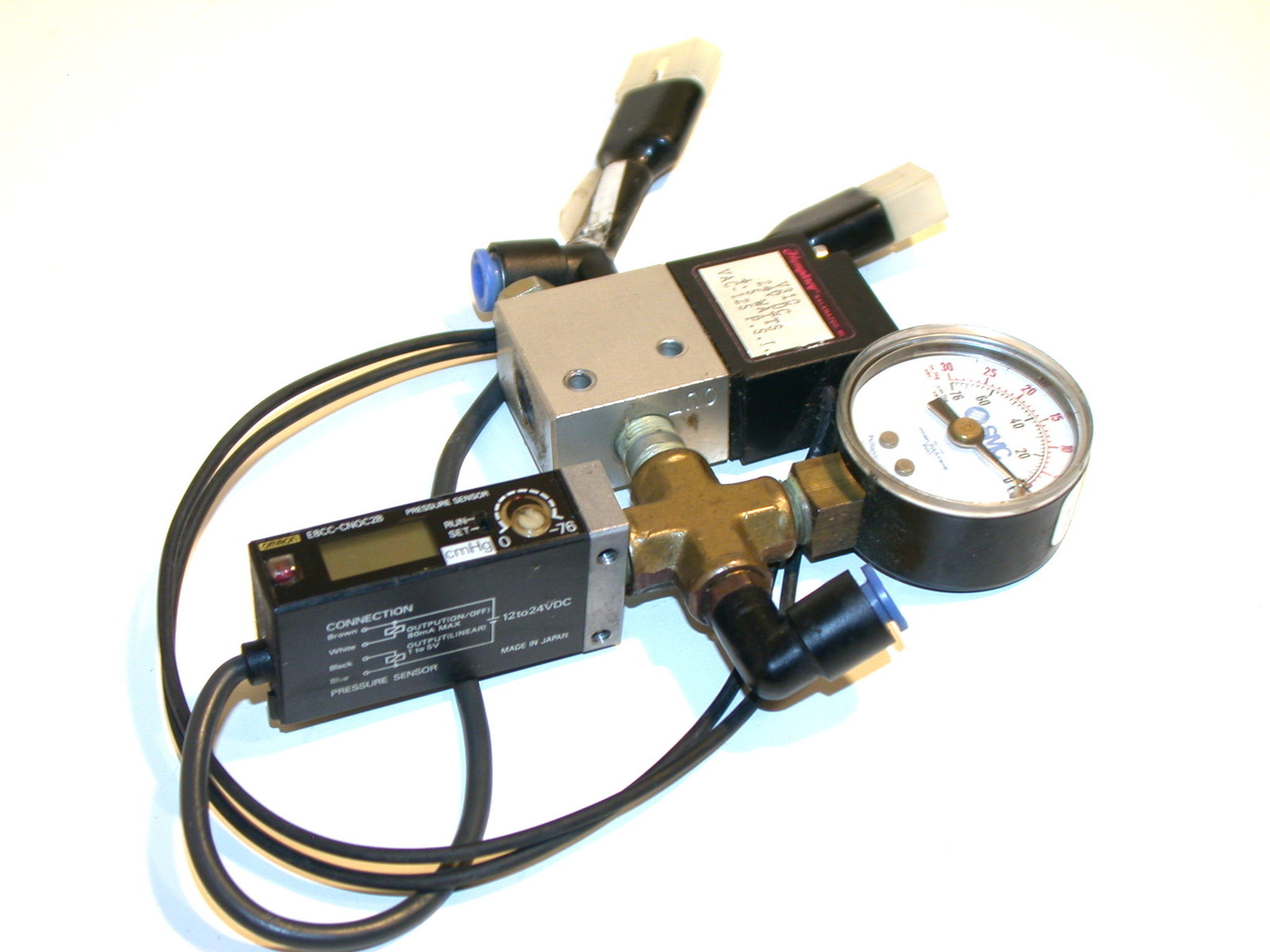 UP TO 7 HUMPHREY V310 VACUUM VALVE ASSEMBLIES W/ OMRON SENSOR E8CC-CN0C2B
