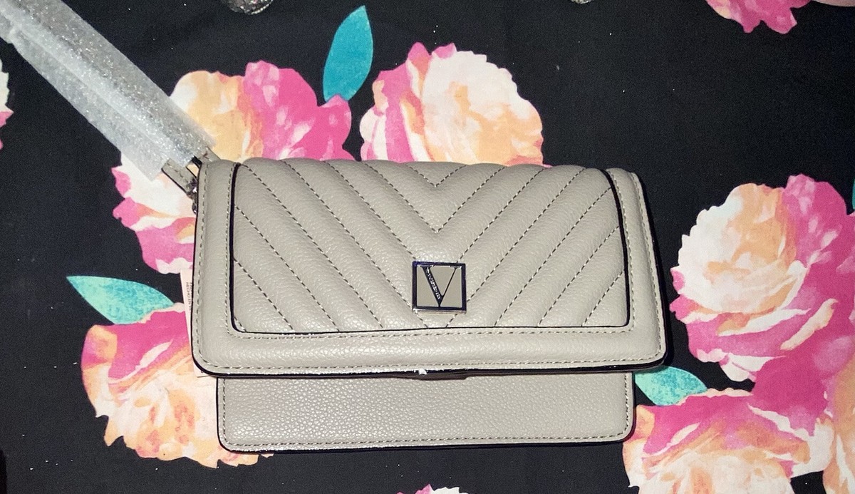 NWT Victoria\'s Secret Lilac V-Quilt 3-Pc Set -  Backpack, Wristlet & Wallet Victoria main image 2