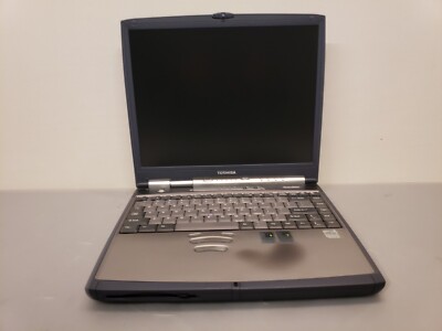 Vintage Toshiba Satellite 3000 PIII 850MHz 512MB Laptop S353 AS-IS Bad Backlight