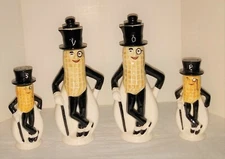 Planters Mr. Peanut full set of Oil and Vinegar plus salt and pepper very clean 