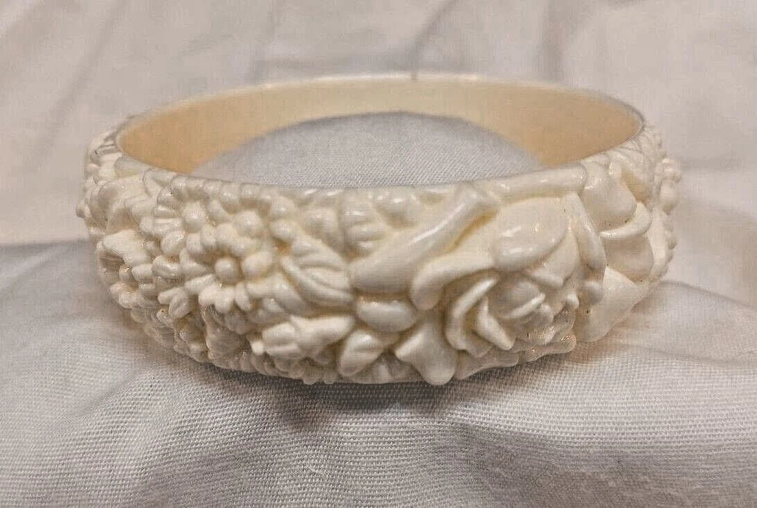 Celluloid bracelet deals