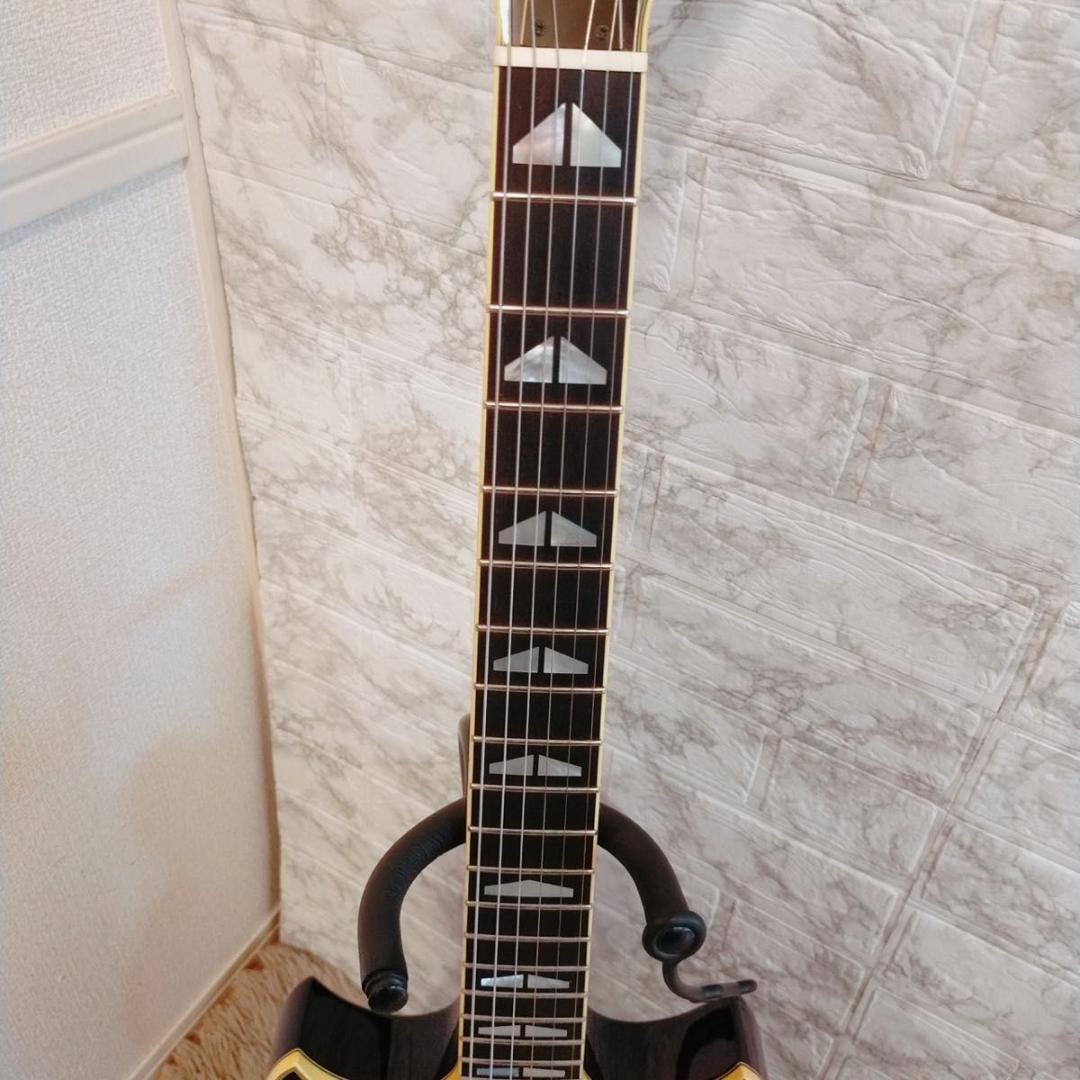 Electric Guitar Yamaha SG-1000 1988 Vintage Sunburst Made in Electric Guitar Yamaha SG-1000 1988 Vintage Sunburst Made in