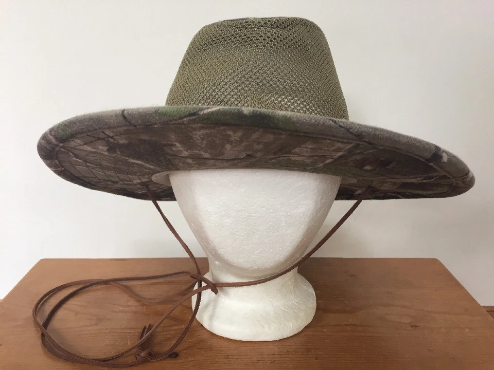 Real Tree Camouflage Mesh Vented Brimmed Hiking Hunting Hat L 24" Leather Strap - Image 2 of 4