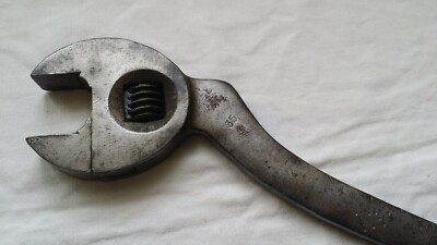 Clé à Molette Ancienne - Outillage Vintage D'occasion