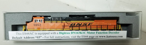 Burlington Northern Santa Fe GE ES44AC 5953 KATO 176-8953 Digitrax DCC N Scale | Zustand: New