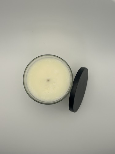Banana Nut Bread soy candle: 8oz - Picture 3 of 3