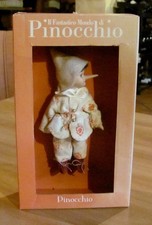Die Fantastische Welt von PINOCCHIO - Puppe Aus Keramik Und Samt - Neu