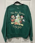 Women’s Disney Tis The Season Mickey and Minnie Sweatshirt Green Sz Lg Preowned — photo 2