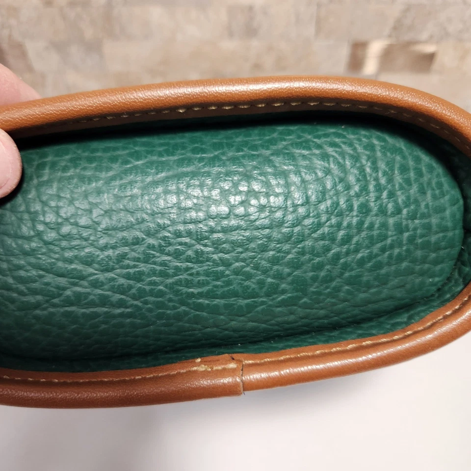 Bolso Bandolera Dooney & Bourke Todo Clima Cuero Verde Marrón De Colección Foto 3 de 4