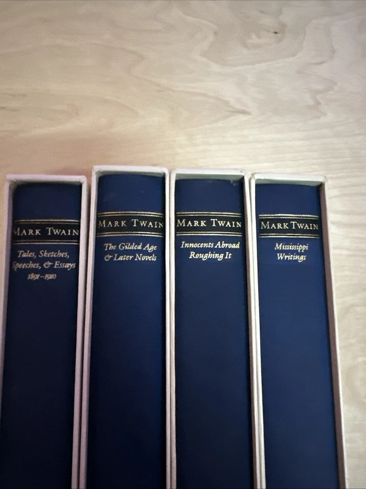 Книга Библиотеки Америки | Марк Твен | Лот из 4 книг в твердом переплете - Изображение 2 из 2