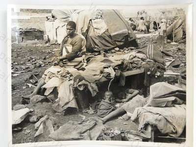 Obdachlose Familien Mutter Kinder Shanties Nairobi Kenia Afrika UPI 1970 Foto
