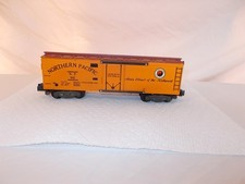 AMERICAN FLYER 947 NORTHERN PACIFIC BOX CAR NICE LOT Z-99