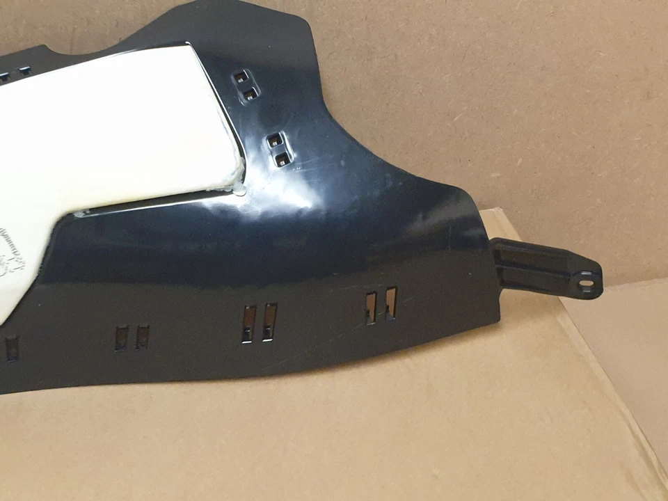 Land Rover Range Rover Velar Seat Side Cenefa 2018-2023 LR095535 Genuino NUEVO Foto 4 de 4