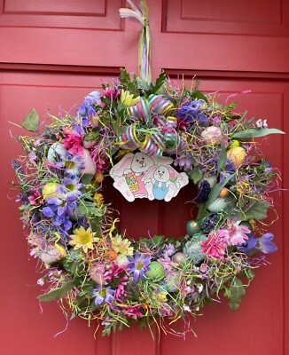 Colorful Easter Wreath of Daisies, Easter Eggs, Grass, Ribbon, Cute Easter Plaqu