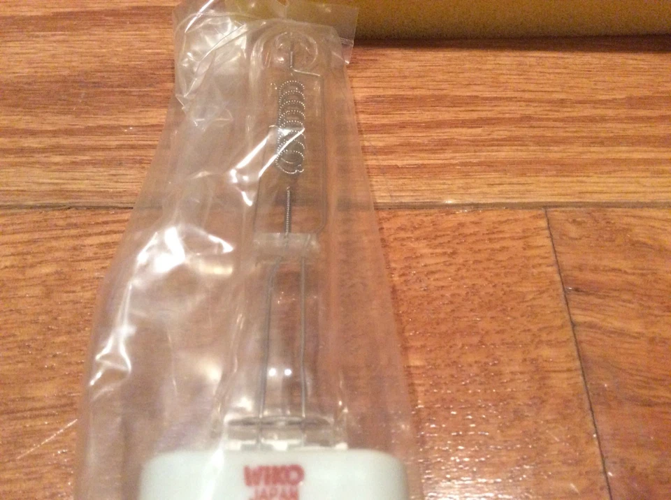 Set Of 4 Viko E G J 120v 1000w Stage & Studio Lamp Bulb, New In Box - Image 4 of 4