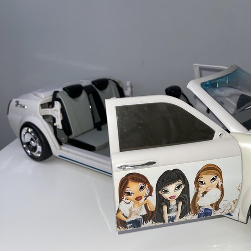 Bratz The Movie Limo Car No Dolls Included White Forever Diamonds Parts Damage - Picture 6 of 9