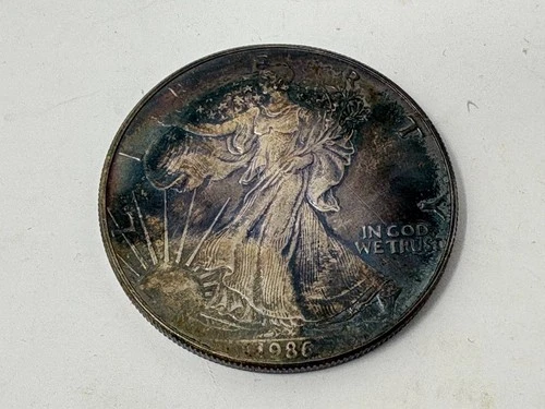 Untouched Beautiful Toned  1986 American Silver Eagle 1 Troy Oz .999 Fine Silver