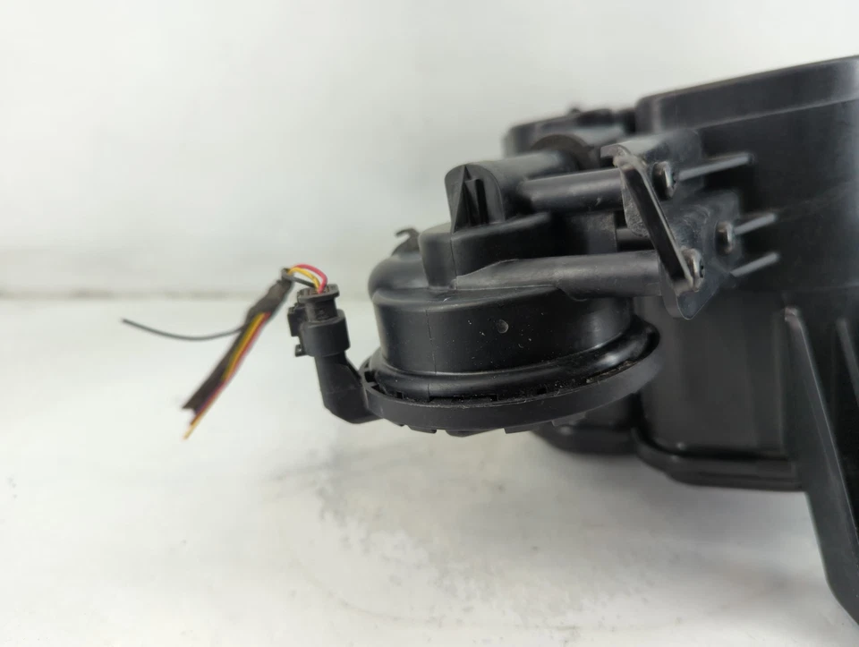 Audi A6 2013 bote de carbón de vapor de combustible Z28J3 Foto 3 de 4