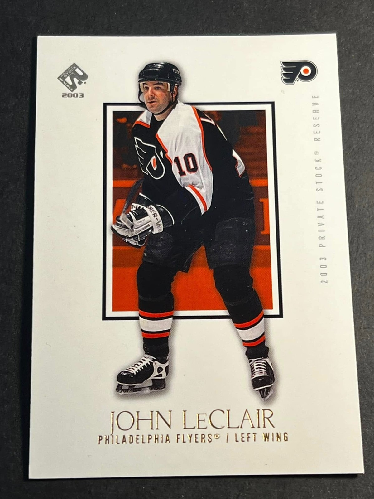 Box 43: 2002-03 Pacific Private Stock GOLD OVERSIZE PROOF John LeClair #74