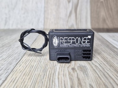 Schumacher Response RC Funkempfänger AM 27MHz 2 Kanal Rascal Riot Fusion