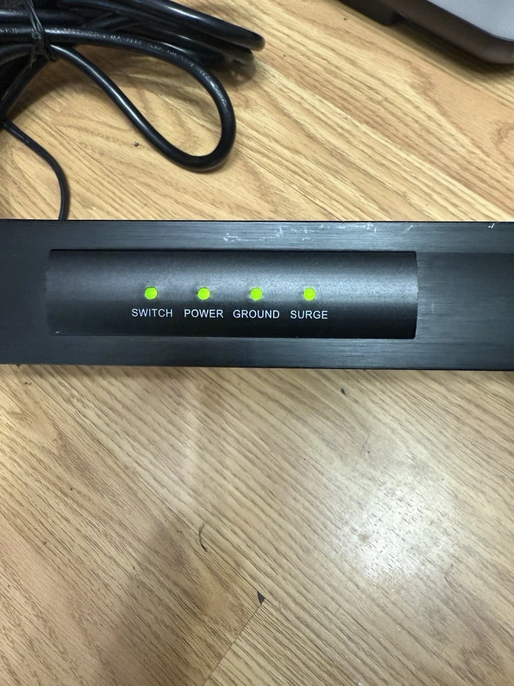 WattBox WB-200-9HTR Power Conditioner 9-Outlet Surge Protector – Rack Mount - Image 3 of 4