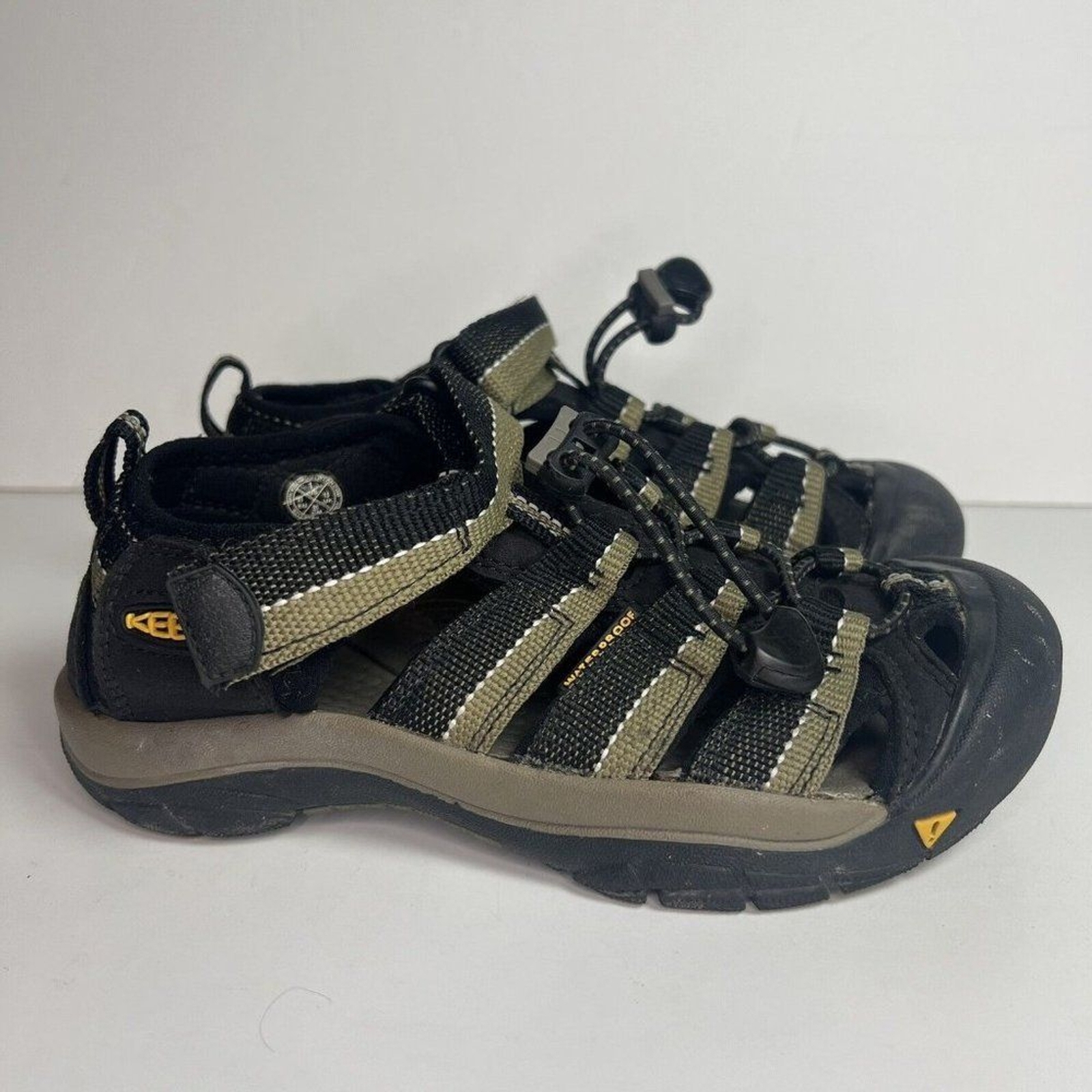 Sandali Keen Little Kids taglia 1 Newport H2 neri marroni impermeabili scarpe da trekking acqua