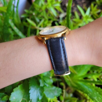 Vintage Lorus Genuine Leather Classic Calendar Watch | eBay display picture 1