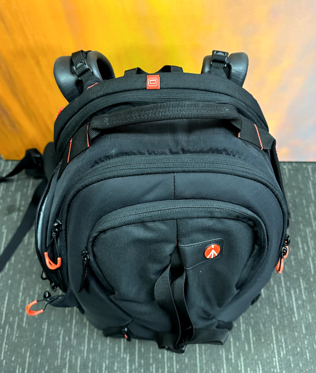 Manfrotto Pro Light Camera Backpack Bumblebee-220 for DSLR/Camcorder