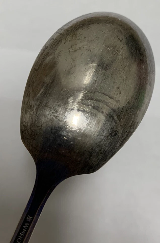 Wm Rogers Sectional Sugar Spoon -Flatware - Single - Mz51 - Image 4 of 4