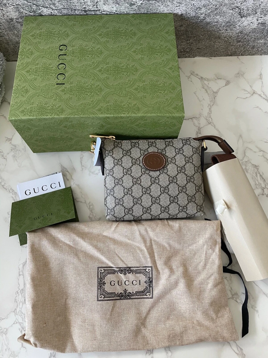 New Authentic Gucci Men s Messenger Bag Interlocking GG Supreme