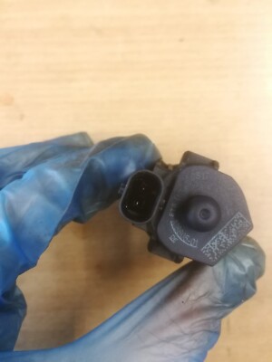 BENTLEY BENTAYGA 6.0 W12 CYLINDER SHUT OFF LOCKING VALVE 07P906048 