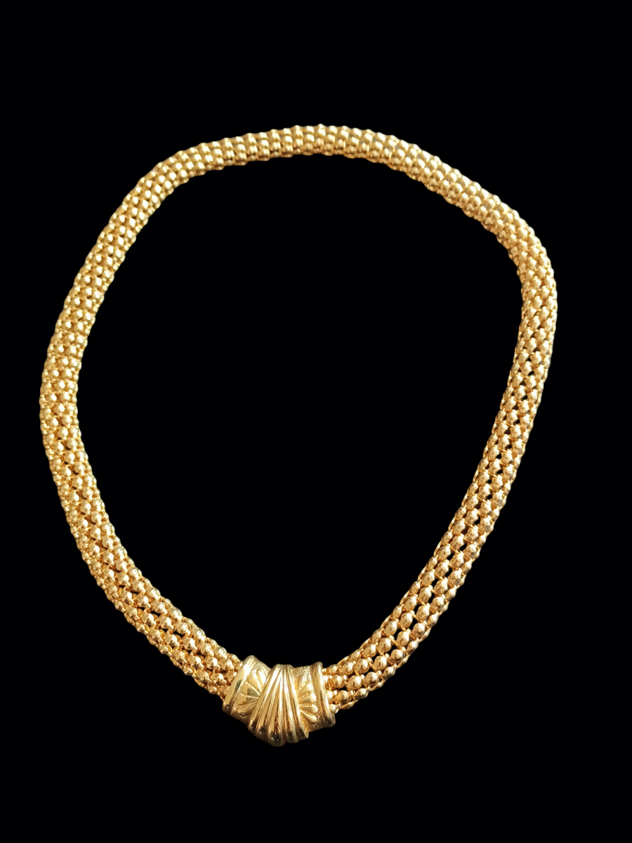 Vintage Gold Tone Mesh Etruscan Magnetic Clasp 19.25  Gold-Tone Magnetic Clasp Necklace main image 0