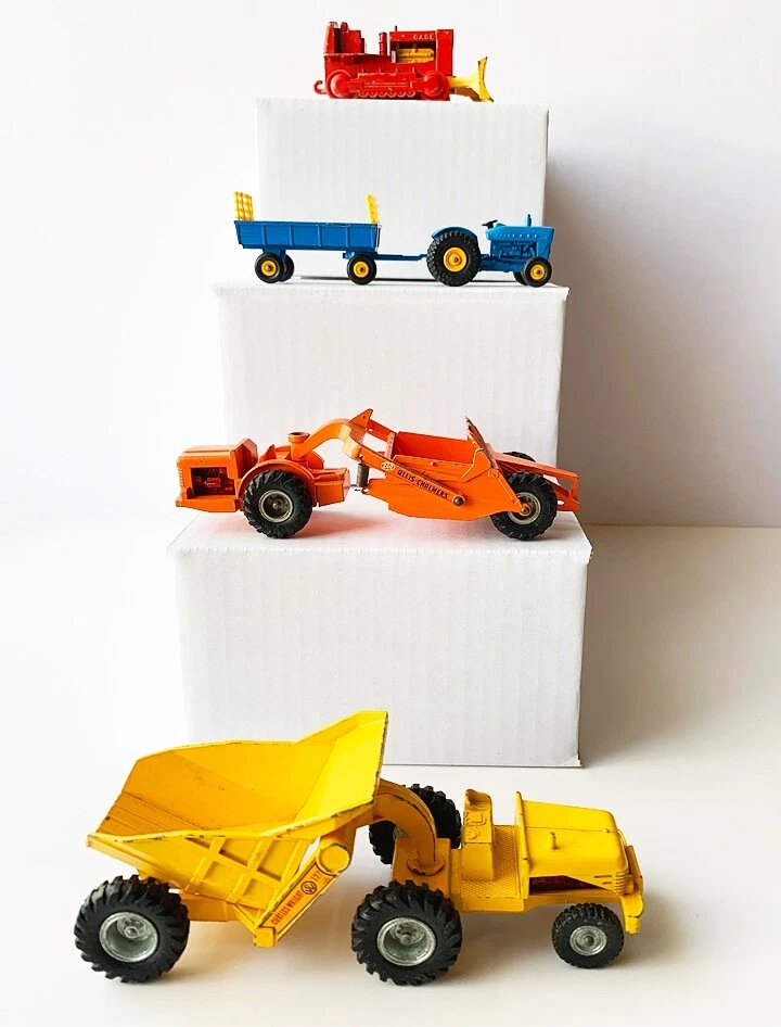 1960s MATCHBOX 4 Vehicles Ford Tractor, Curtiss-Wright, Allis-Chalmers KING SIZE - Image 2 of 4