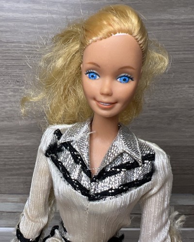 RAR!! 1980 Western Barbie (Europäisch) mit Superstar Gesicht! Kein Augenzwinkern! Plus Stiefel - Bild 2 von 12