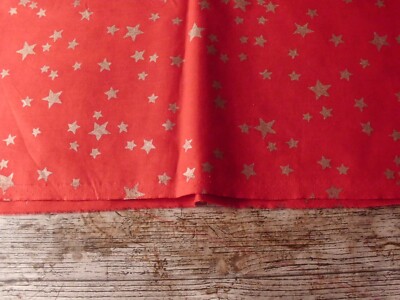 Lot De 2 Coupons De Tissu Noël Rouge En Coton - Motif De Noël - Fabriqué En France