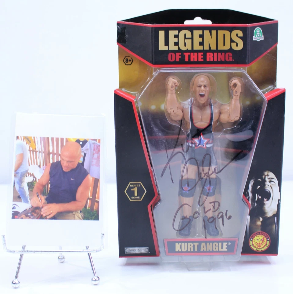 Figura de acción Jakks Pacific Legends Ring WWE firmada luchador automático Kurt Angle TNA Foto 3 de 4