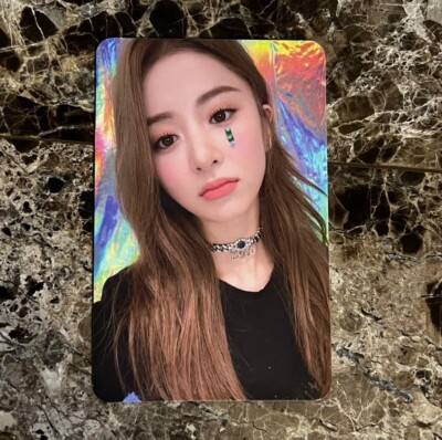 Yunjin Antifragile Photocard