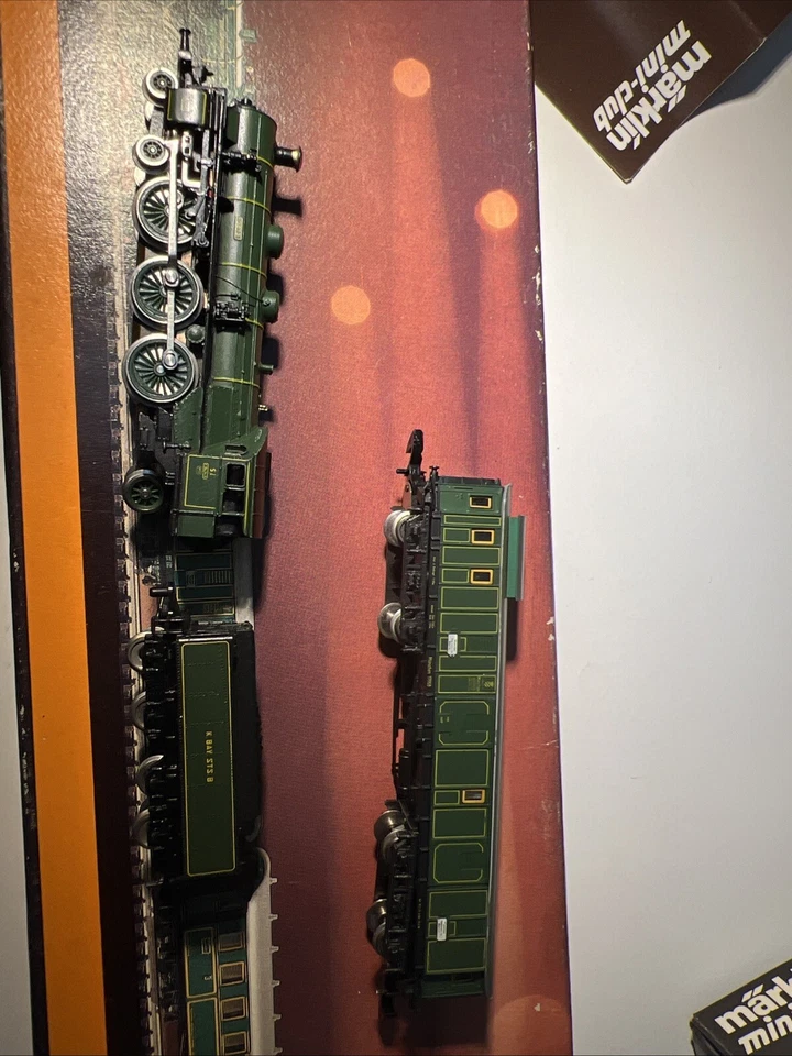 Marklin 8102 K.Bay.Sts.B Bavarian S3/6 4-6-2 Locomotive Passenger Set (tested) - Image 2 of 4