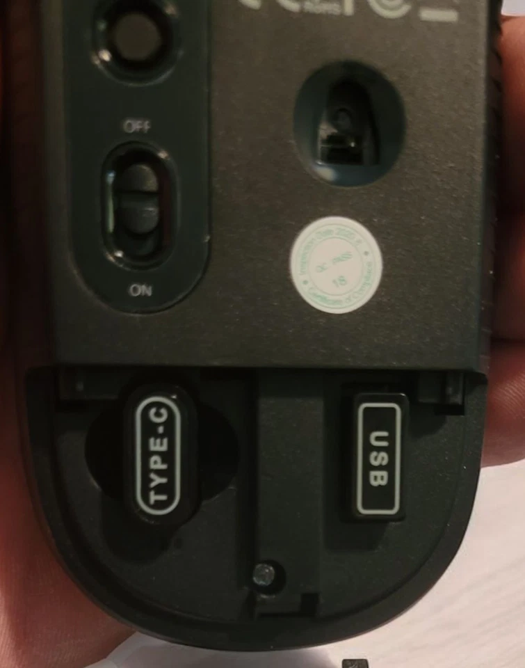 Jelly Comb Black & Gold 2.4G Slim Wireless Recharchable Mouse & Receiver Set  - Image 3 of 3